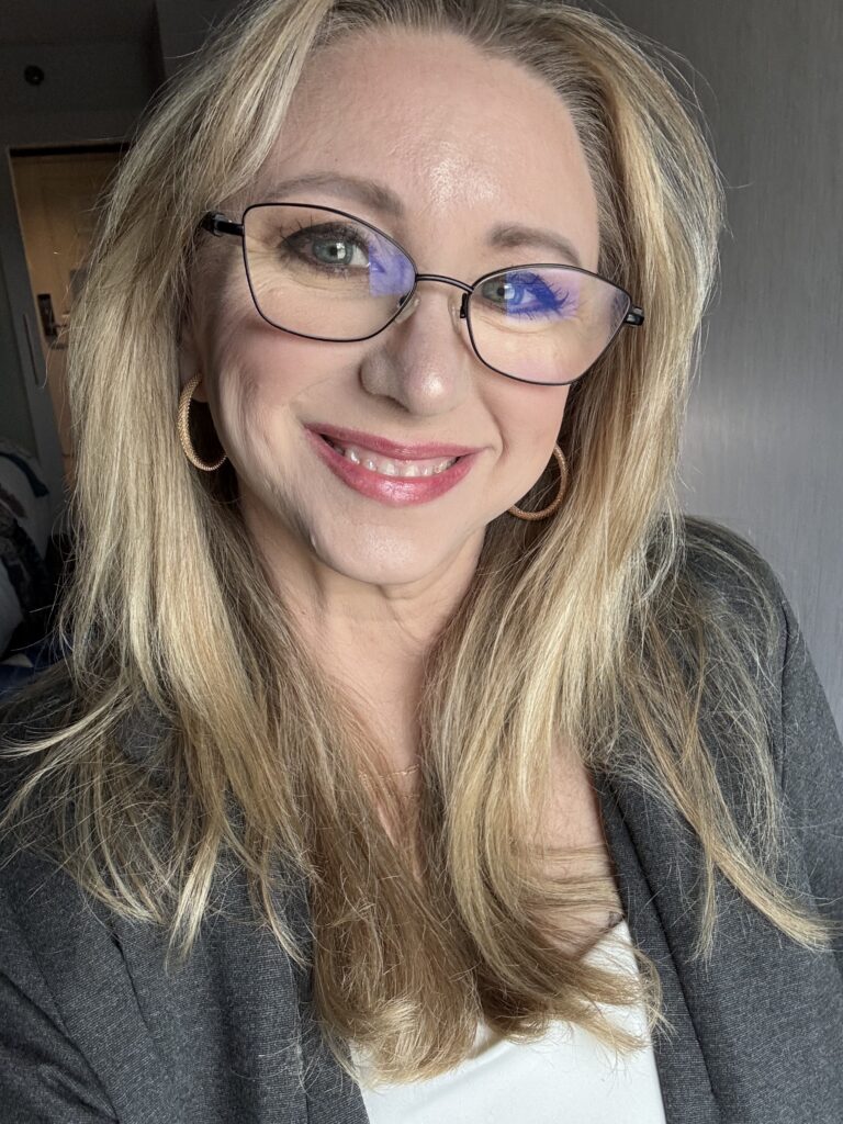 Amy j Sillito
